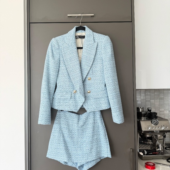Light Blue Tweed Blazer & Skort Matching Set Size XS - Picture 2 of 16